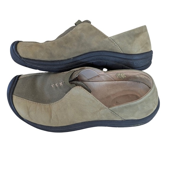 Keen Slip On Shoes Women 9 Green Nubuck Leather Loafers Gorpcore Comfort Casual - Picture 3 of 7